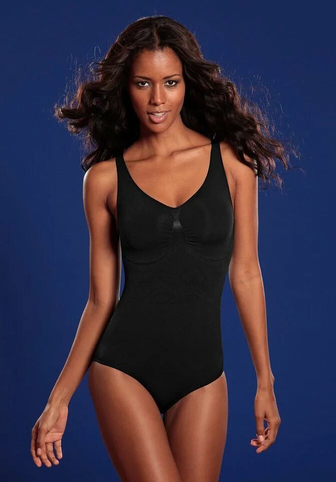 Девушка в черном боди. Девушки в боди. Девушки в боди. Боди для женщин. Боди села.