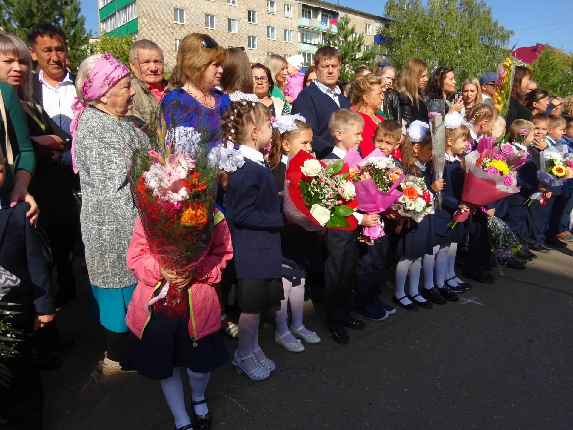 Село ашагастал сулейман стальского. 127 школа казань. Школа-интернат 17. Школа 9 аша. Новая школа в сулейман стальском районе.