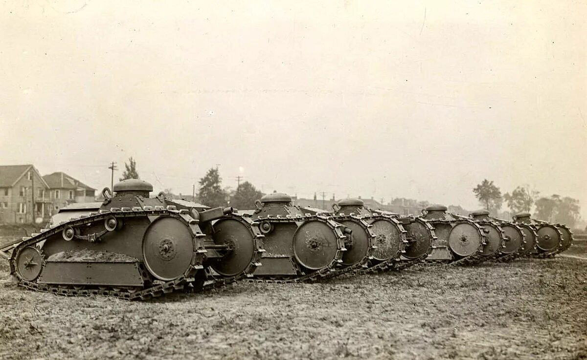 Первые американские танки. Ford 3-ton m1918. 3-Ton Tank m1918 Ford. М1918 танк танк Форд. Танк Форд 1918.