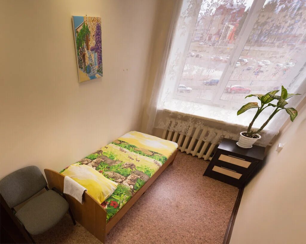 Комнаты в общежитии без посредников. Гостевой дом ангарск. Ангарск отель, хостел. Трилистник москва общежитие. Сниму общежитие в ангарск.