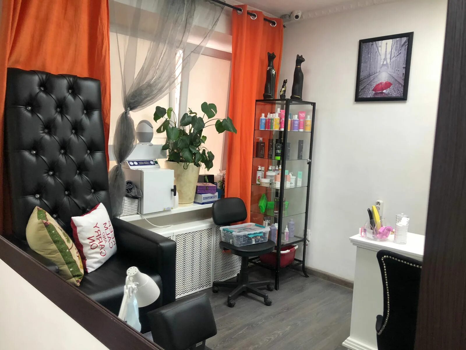 Салон парикмахерских услуг. Брянск работа салонов красоты. Парикмахерские брянск. Брянск работа салонов красоты. Парикмахерская брянск.