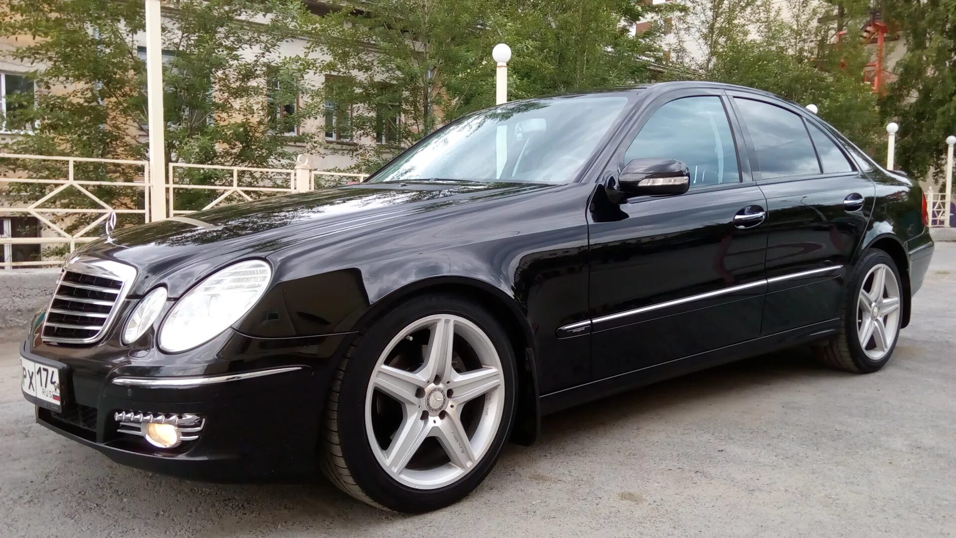 Мерседес 2007 купить. Мерседес w211 2007. Мерседес Бенц 211 2007. Mercedes-Benz e-класс w211. Мерседес 211 2007 год.