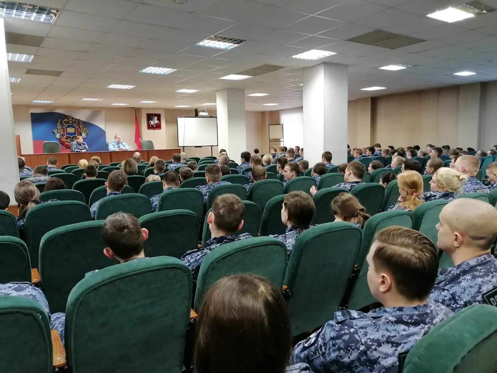 нагатинская межрайонная прокуратура. сотрудники чертановской прокуратуры. заместитель чертановского межрайонного прокурора. заместитель чертановского межрайонного прокурора. прокуратура южного административного округа москва.