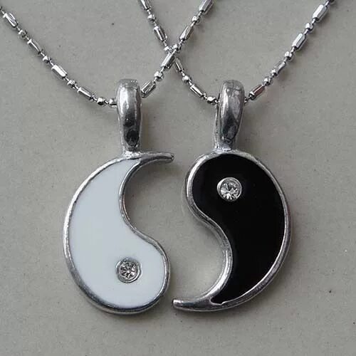 Пары инь янь. Фотосессия в стиле инь и янь. Мужчина и женщина противоположности. Мужчина и женщина магия. Пары инь янь.