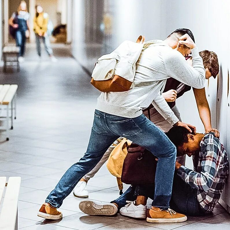 Несчастная любовь. Равнодушие людей друг к другу. Эксплуатация животных. Жестокость 100. Агрессия насилие жестокость.