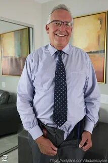 Скачать картинку SUITED DADDY №64. 