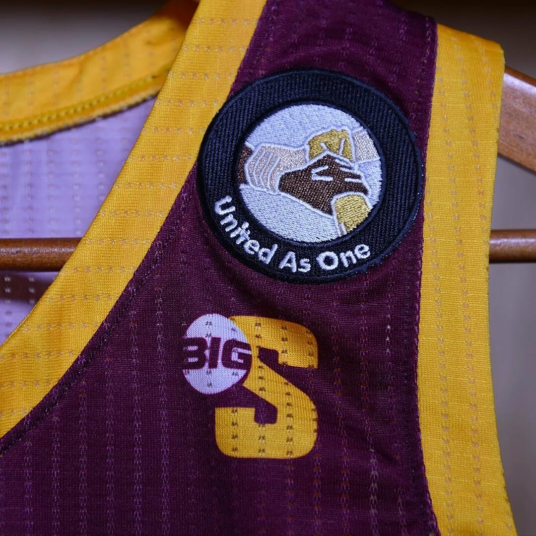 Assassins creed unity концовка. Unity create folder. Юнити патч. Unity логотип. Юнити патч.