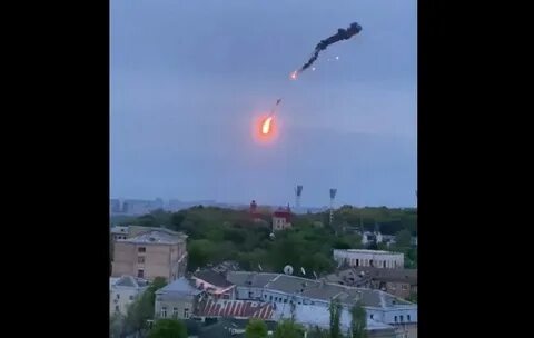 Беспилотник в капотне