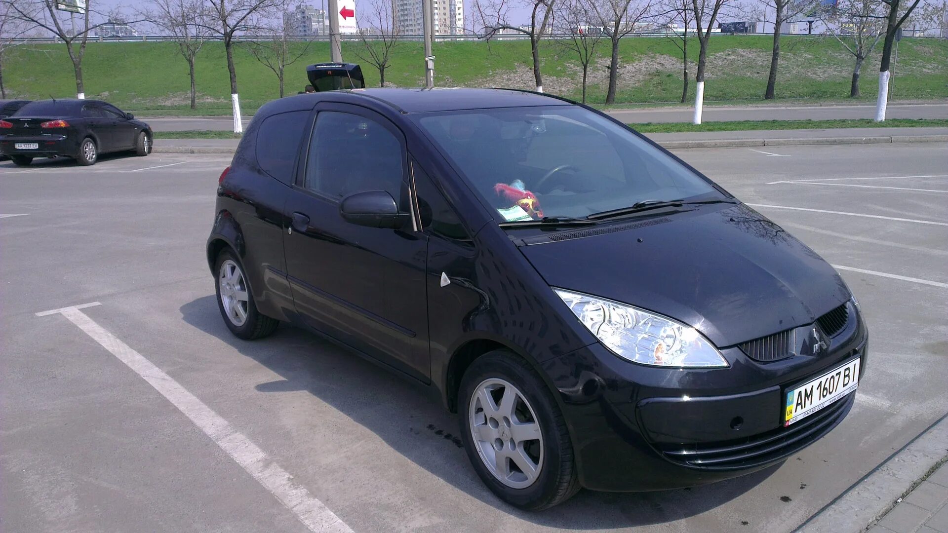 Mitsubishi colt 1. Mitsubishi Colt 1.3 2008. Митсубиси Кольт 1.3 2003. Митсубиси Кольт год 2008 1.3. Mitsubishi Colt cz3.