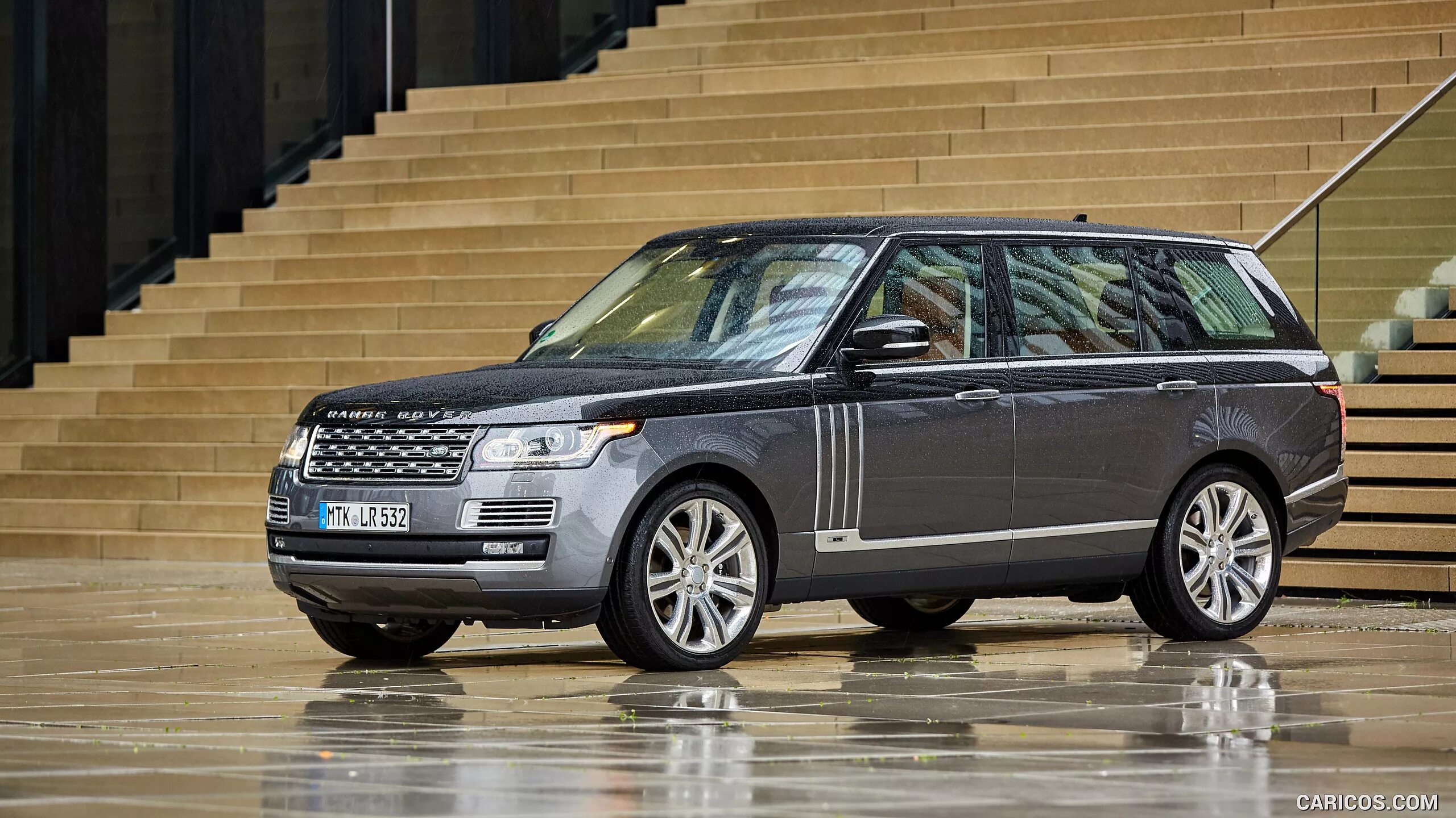 Range rover sv autobiography