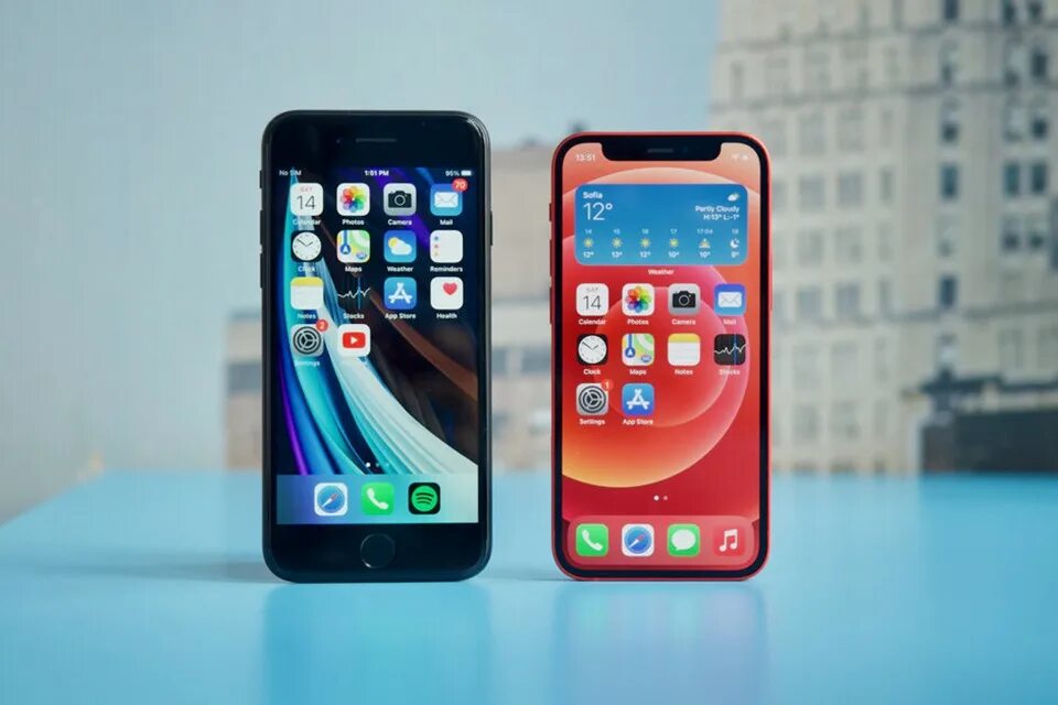 Iphone 12 Mini vs iphone se 2020. Iphone 12 Mini vs se 2020. Iphone se 2020 vs iphone 12. Iphone 13 Mini. 11 айфон мини мини мини сравнение