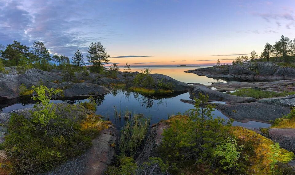 Природа напоминала. Железная дорога аляски. Ладожские шхеры карелия парк. Природа напоминала. Природа напоминала.