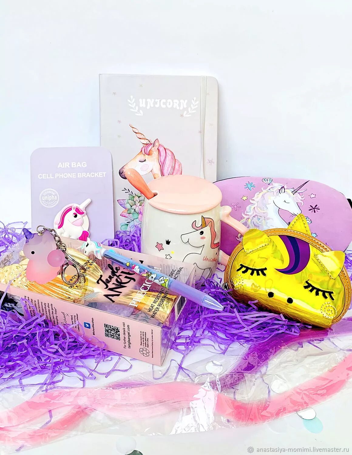 Подарок девочки связанный с единорогом. Подарки с единорогом для девочки. Блокнот с ручкой для девочек единорог. Подарочные боксы для девочек с единорогами. Подарочный набор единорог для девочки.