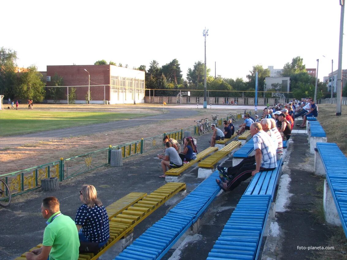 Спортивный комплекс Локомотив Донецк. Спорткомплекс"Локомотив г. Лиман Донецкой обл.. Новости лимана Донецкой области. Лиман (станция). Новости лиманского направления