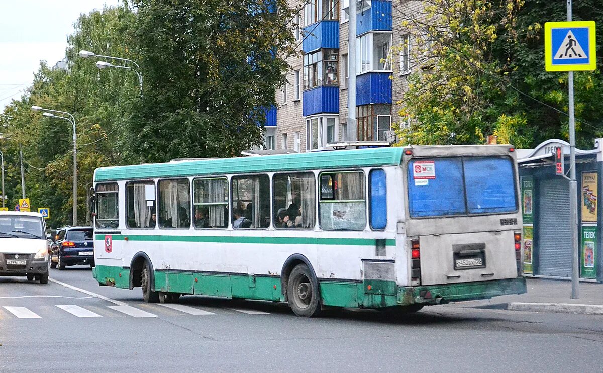 Автобус пятьдесят пятый. Троллейбус ЛИАЗ 5256. Автобус ЛИАЗ 5256 35 ва 795 71. ЛИАЗ-5256 автобус. Автобус 805 ЛИАЗ.