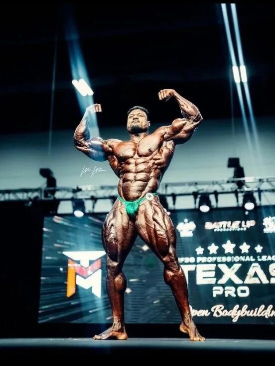 Jacked 2025. Эндрю чинеду. andrew jacked. эндрю бодибилдинг. мистер олимпия 2025.