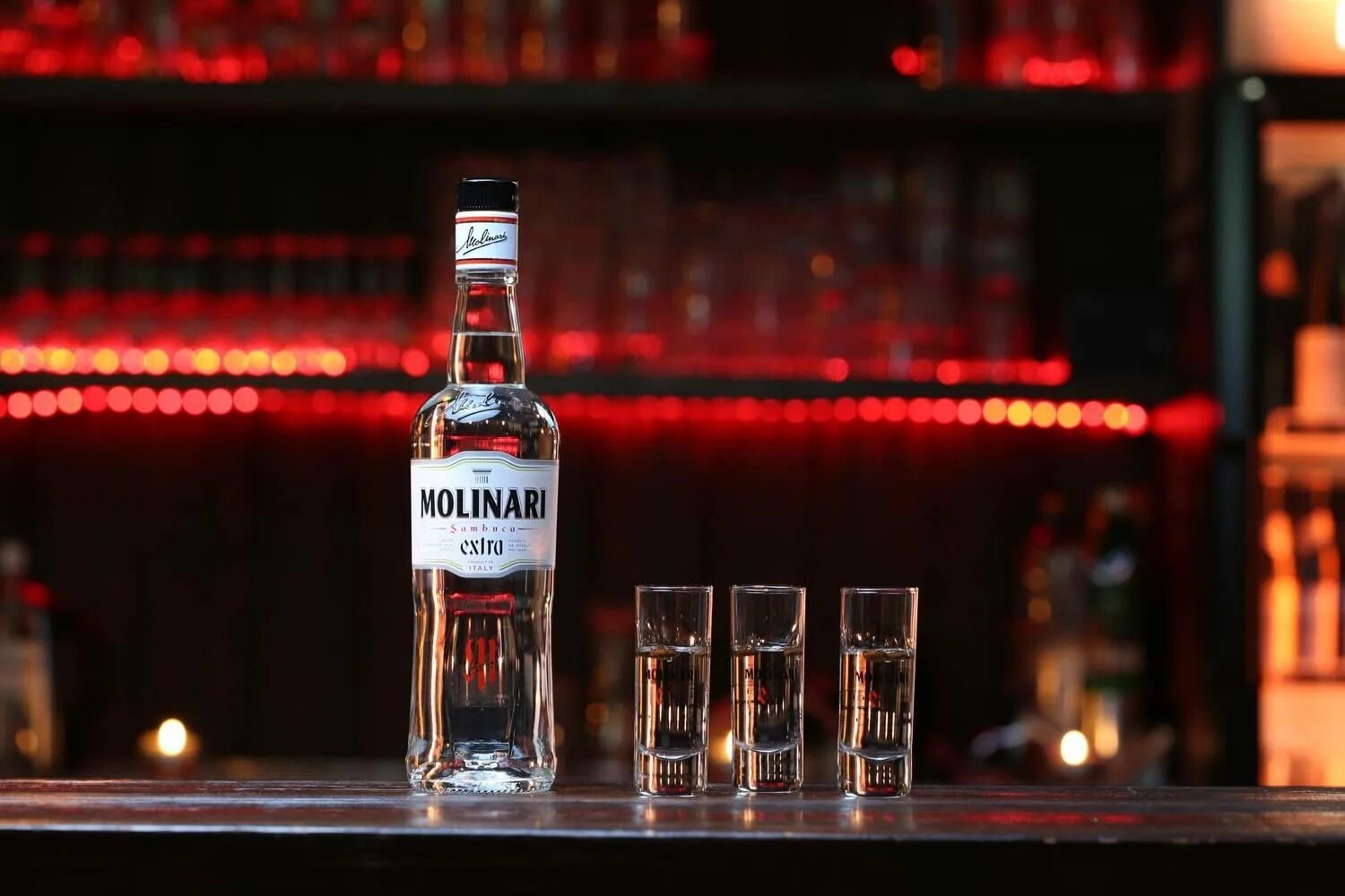 Самбука братан. Самбука экстра молинари. ликер самбука молинари. sambuca &quot;molinari&quot; extra, 0.7 л. самбука де левис.