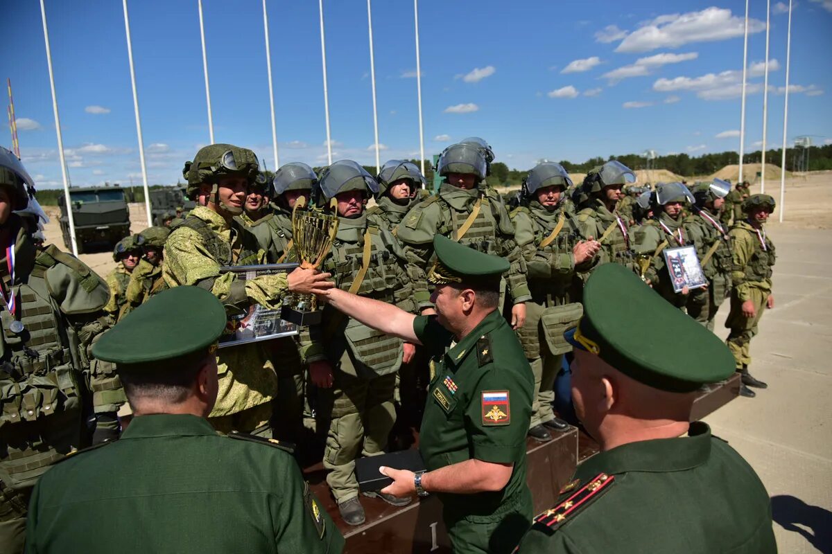 Штурм рота. Спецназ инженерных войск России. Спецназ инженерных войск штурм. Подразделения штурма и разграждения инженерных войск. Инженерно штурмовая рота вс РФ.