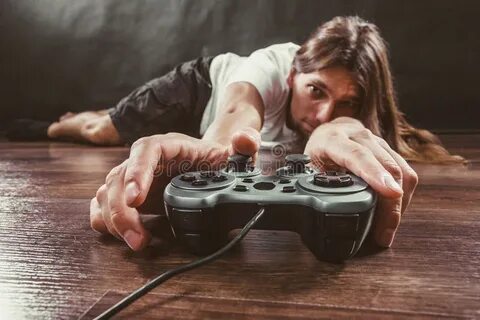 Если парень играет в игры