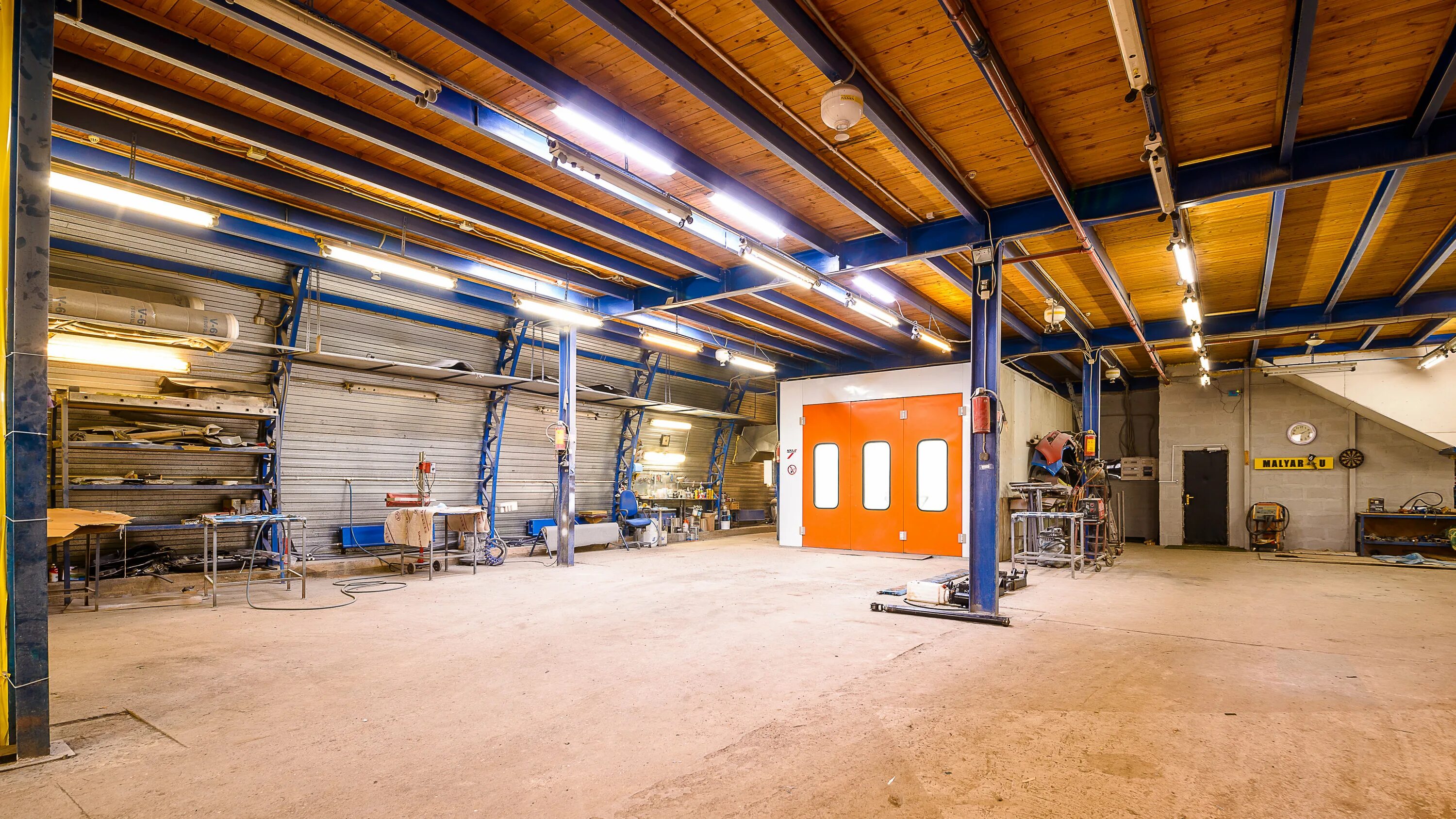 Огуднево склад. Автосервис путилково. Путилково моторс. Путилковское шоссе 70а гаражный кооператив. Halker техцентр.