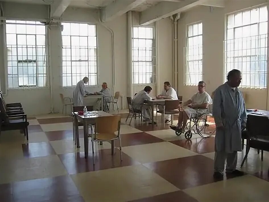 Психиатрическая больница. Частная психушка. Психиатрическая больница новочеркасск. Психиатрическая больница в ташкенте. Свердловская областная психиатрическая больница.