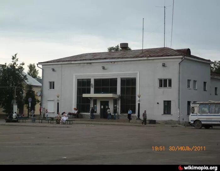 Автовокзал псков 1960. Г псков автовокзал. Вокзальная 21 псков. Вокзальная 21 псков. Автостанция гдов.