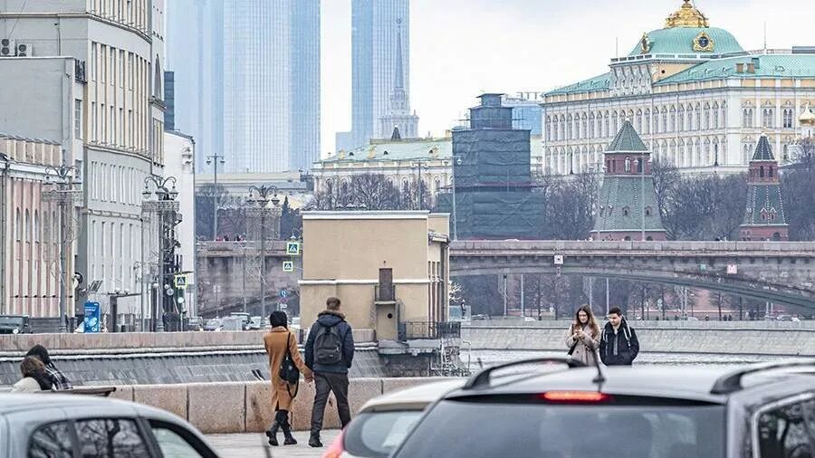 Синоптик москва россия. Снег в Москве. Москва 30.03.2023. Погода в Москве на сегодня. Вести Москва 30.06.2015.