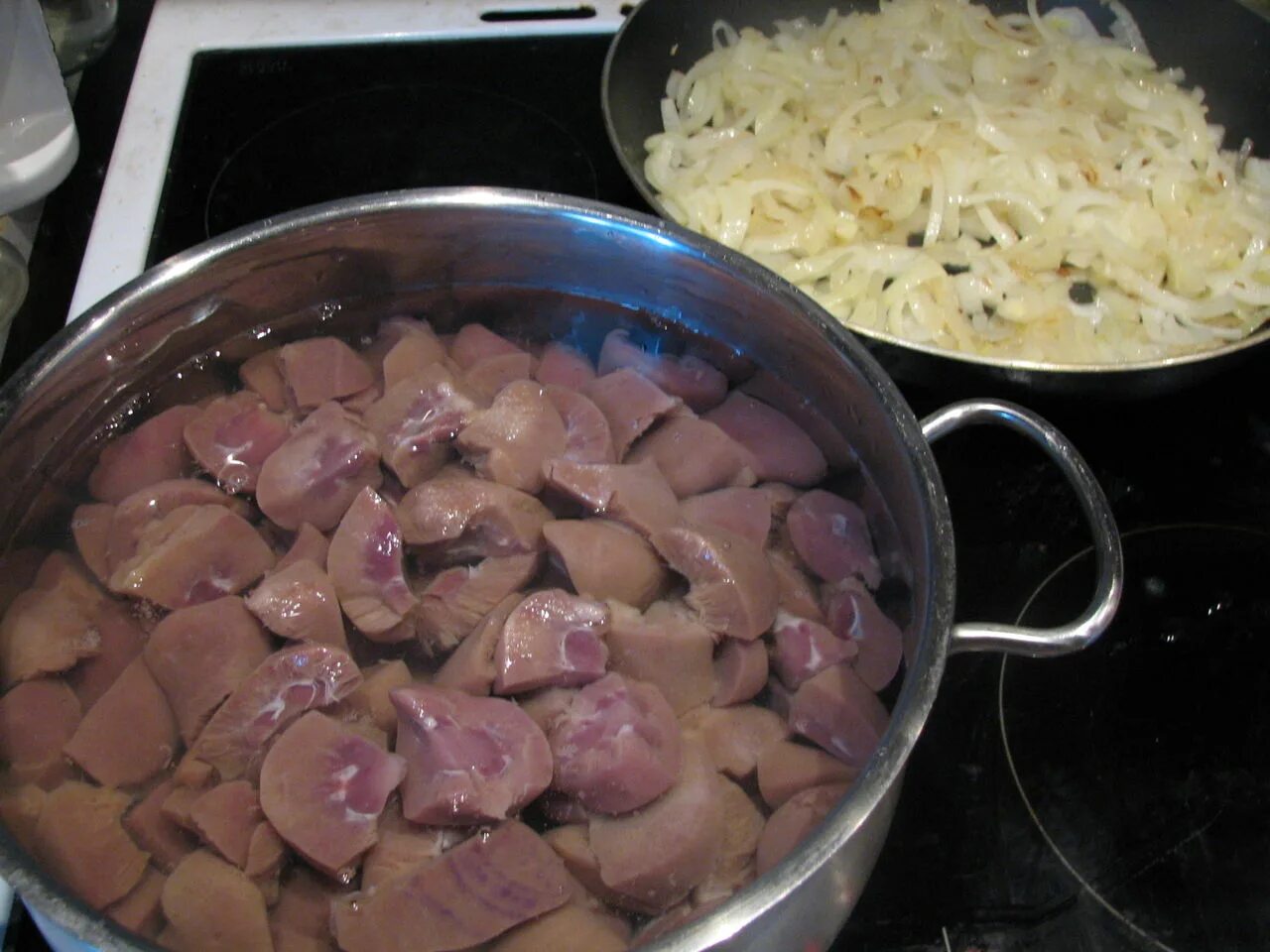 Субпродукты почки говяжьи. Почки жареные. Как готовятся почки. Приготовление почек свиных. Показания к биопсии почки.