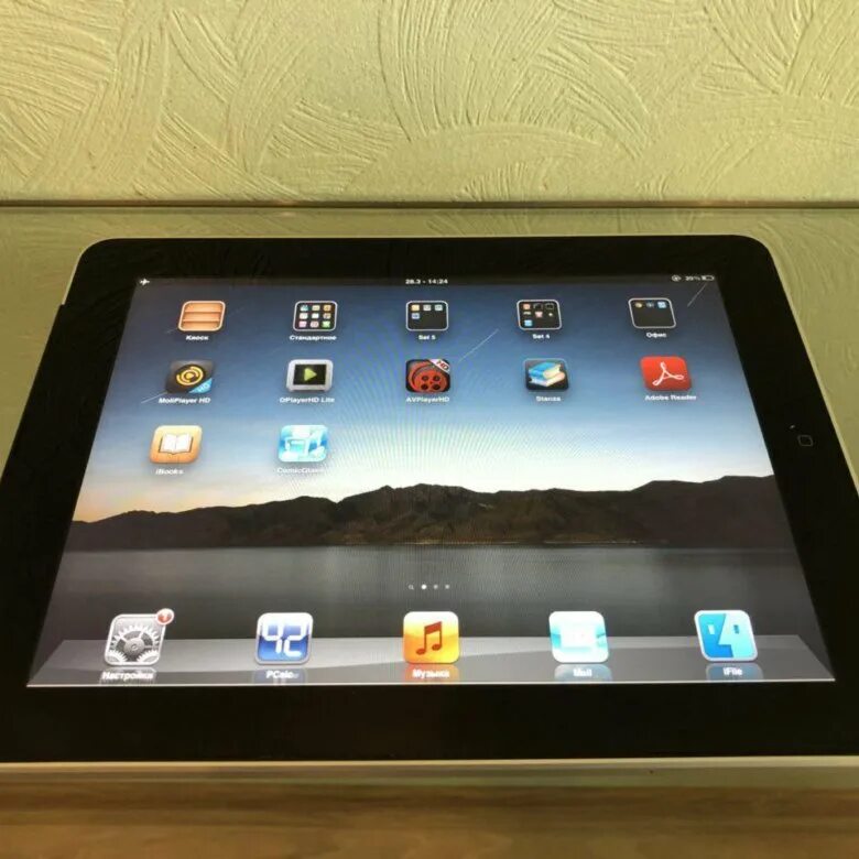 Ipad 32gb wifi. Apple IPAD 32gb 3g. IPAD 1g 2010. IPAD 3 3g 32 GB. Планшет Apple IPAD (2010) 32gb Wi-Fi + 3g.