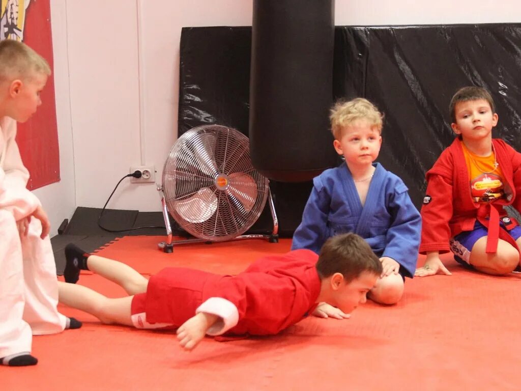 Боевое самбо дети. Самбо дети. Секция самбо для детей. Самбо дети 5 лет. Самбо дети.