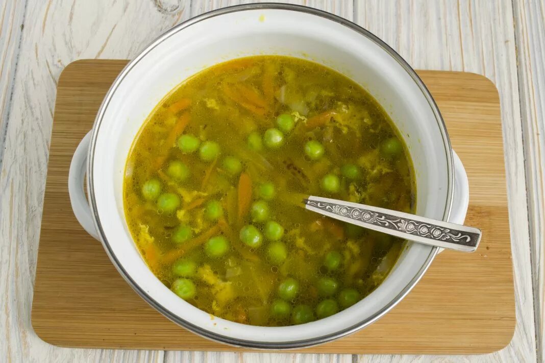 Суп с картофелем и зел.горошком. Гороховый суп с зеленым горошком. Овощной суп с зеленым горошком. Куриный суп с зеленым горошком.