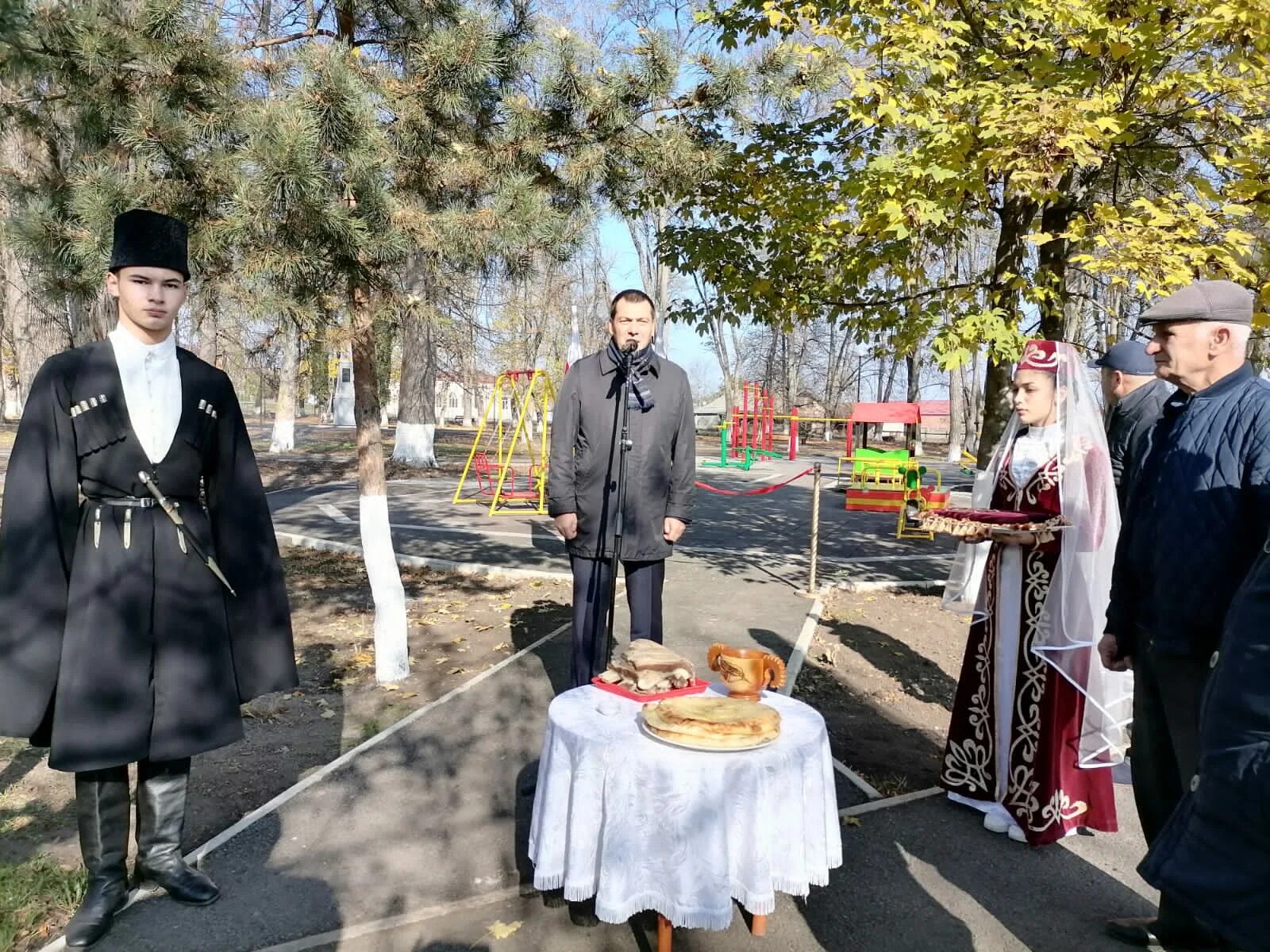 Село сурх дигора. Сурх-дигора. Сурх-дигора. Сурх-дигора. Село сурх.