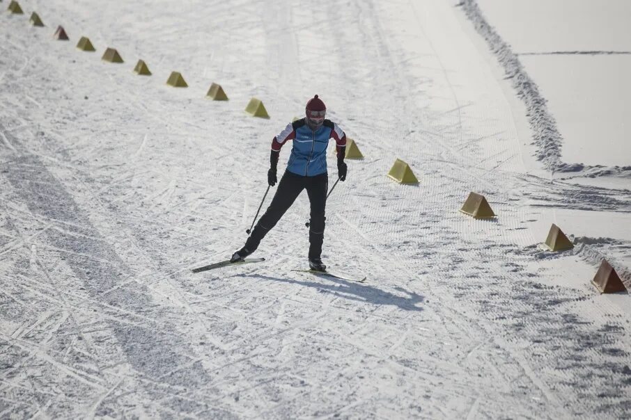 лыжи уфа кататься. развлечения на красной поляне зимой. лыжи уфа кататься. горнолыжка в башкирии абзаково. набережная уфы зимой.