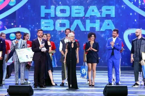 Новая волна в прямом эфире слушать
