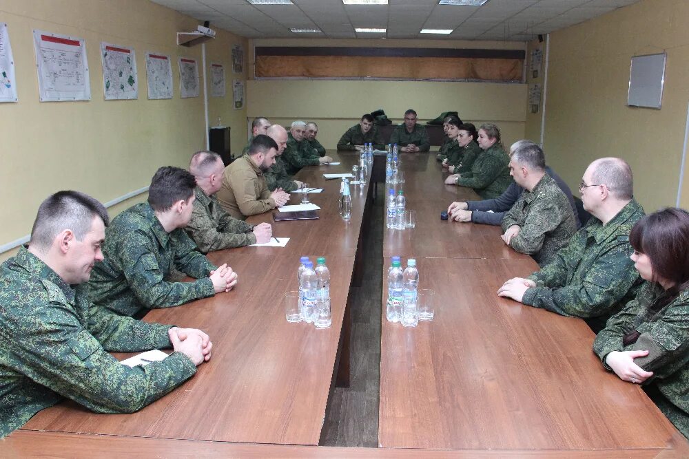 Линия прекращения огня 2021 днр на карте. Карта днр 2021 год. Военный главнокомандующий днр. Официальный представитель народной милиции днр 2021 году. Территория днр 2021.