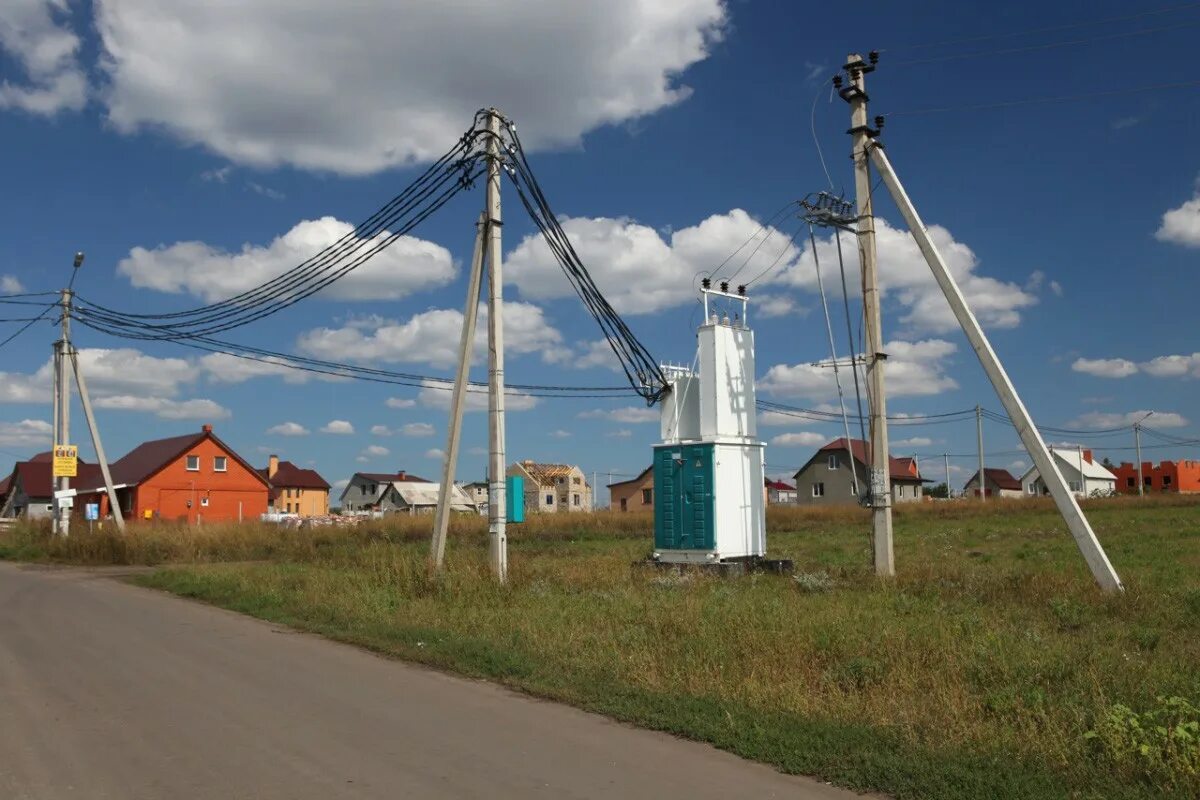 Линии 0 4кв. Линия электропередачи 0,4 кв. Линии электропередач вл 10 кв. Воздушная линия электропередачи вл-0,4 кв. Вл 0,4-750 кв.