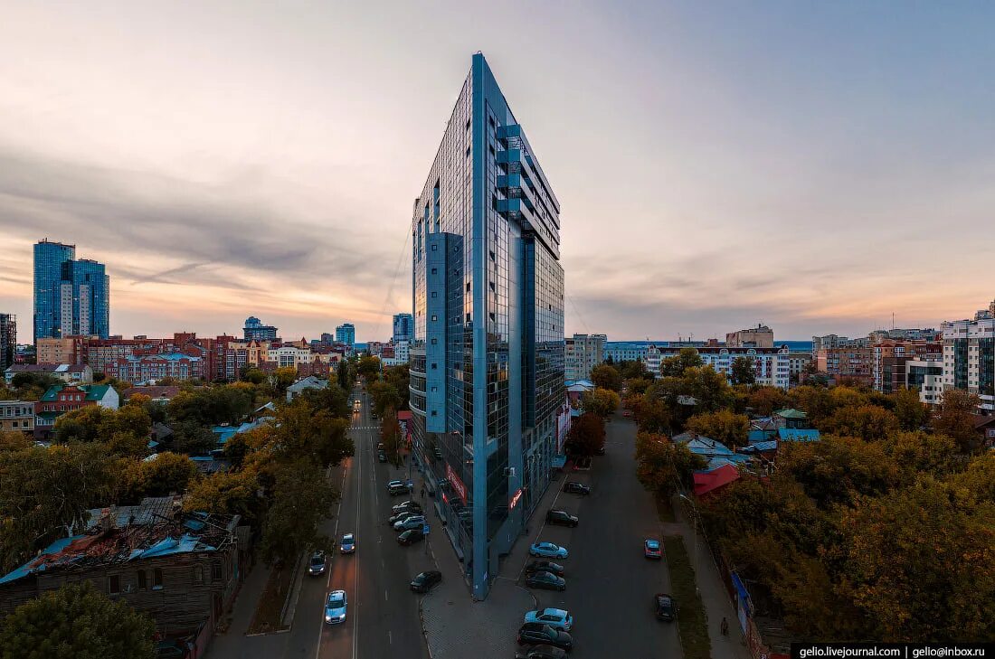 Лучший центр в самаре. Высотки самары. офисный центр галактика самара. высотки в центре самары. город-курорт, самара, самарская улица.