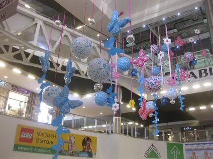 Для украшения магазина купили 55