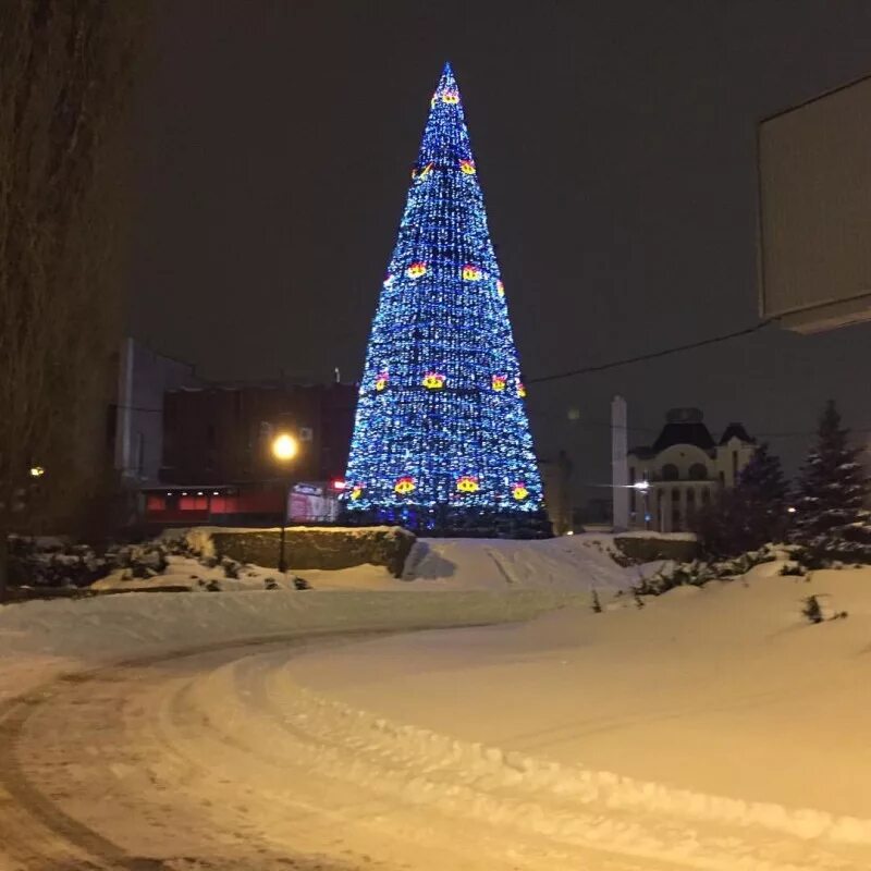 зимний липецк. верхний парк липецк зима. город липецк зима. стадион металлург видное. нижний парк липецк зимой.