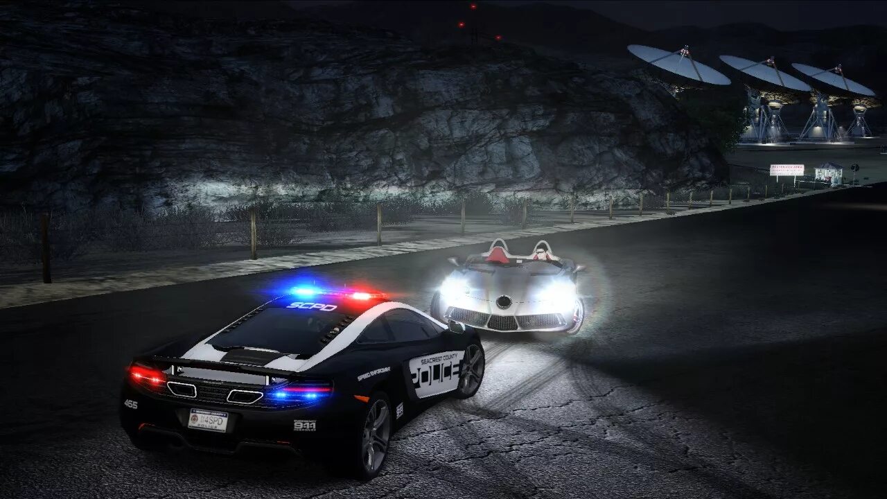 Хот пурсуит 2010. Need for Speed: hot Pursuit (2010). NFS хот персьют. Need for Speed Pursuit.