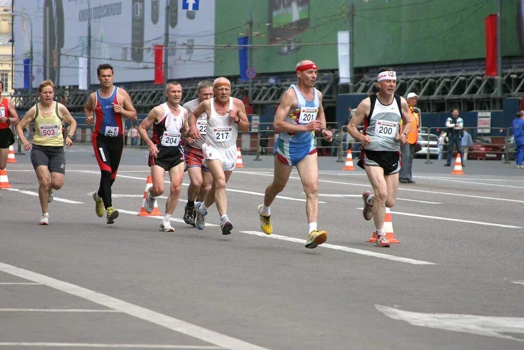 12 mile. Кремлевская миля. 12 Июня Кремлевская миля. Балтийская миля 2008 фото. Неврузова миля.