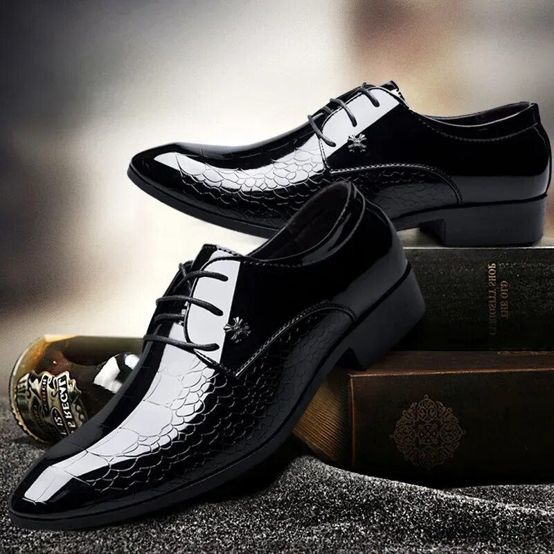 Бренды самой качественной обуви. Оксфорды (Oxford Shoes) обувь 2021. Мужские туфли BERCATTI Modern Shoes. Туфли Oksford Shoes мужские. Туфли мужской Classic man Shoes.