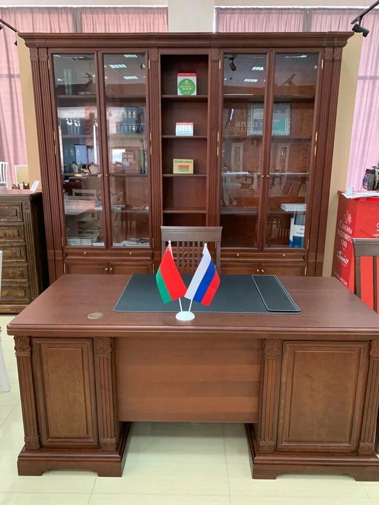 Мебельный магазин в красногвардейском крым. Г. Красногвардейский мебельсбыт. Красногвардейское магазин мебели. Мебельный магазин.