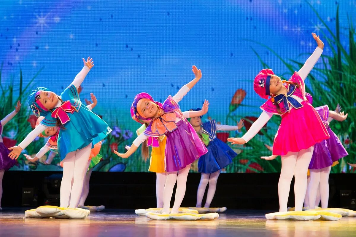 Экспромт детский. Театральная секция. Московский музыкальный театр экспромт. Детский хореографический ансамбль "хорошки". Детский театр экспромт.