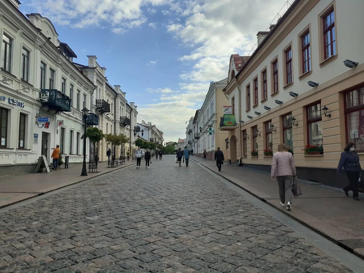 Какие улицы в гродно. Гродно Беларусь улица Советская. Гродно улочки. Гродно улицы города. Главная пешеходная улица Гродно.