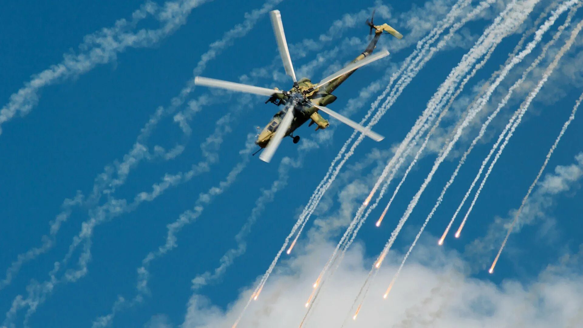 Sikorsky ch-53 sea stallion на закате. Вертолет и мы идем вперед. Вертолет и мы идем вперед. Ми-2 вертолёт. Ah-64e.