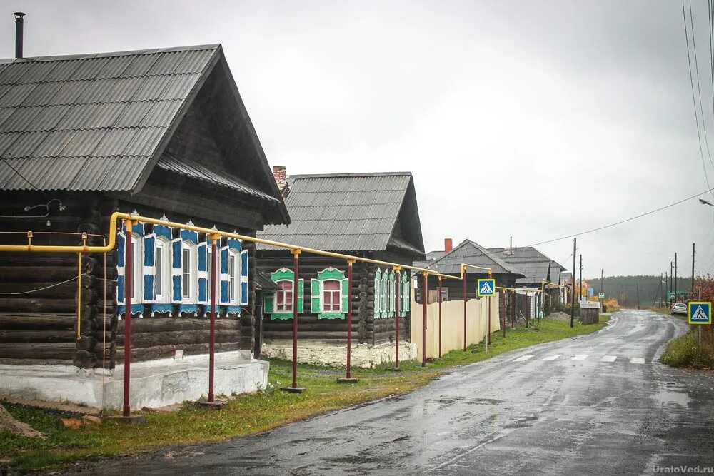 Продажа деревни в свердловской области. Деревня Соколово Режевской район. Деревня Ощепково Режевской. Соколовский свадебный комплекс Режевской район. Деревня Соколово Свердловская область.