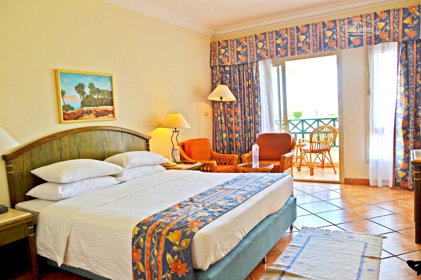 Coral beach hotel resort. Коралл Бич Резорт Шарджа. Корал Бич Резорт Шарджа. Coral Beach Resort 4*. Coral Beach Resort 4 Шарджа.