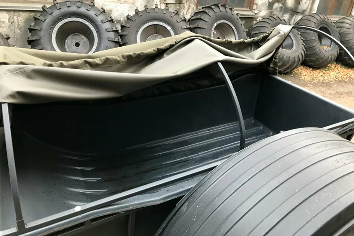 вездеход трэкол прицеп. телега для вездехода. прицеп для перевозки шерпа лесник-2500-у. прицеп трэкол. прицеп для вездехода.