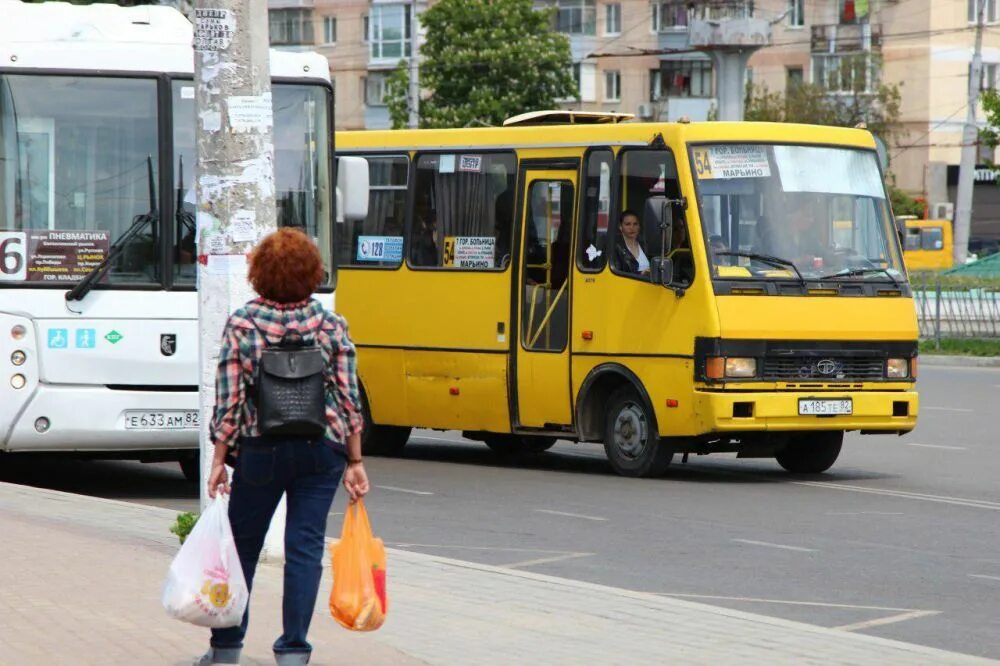 Маршрутное симферополь. Крымские автобусы. Маршрутки Крыма. Крымск маршрутки. Маршрутки Крымск экономическое.